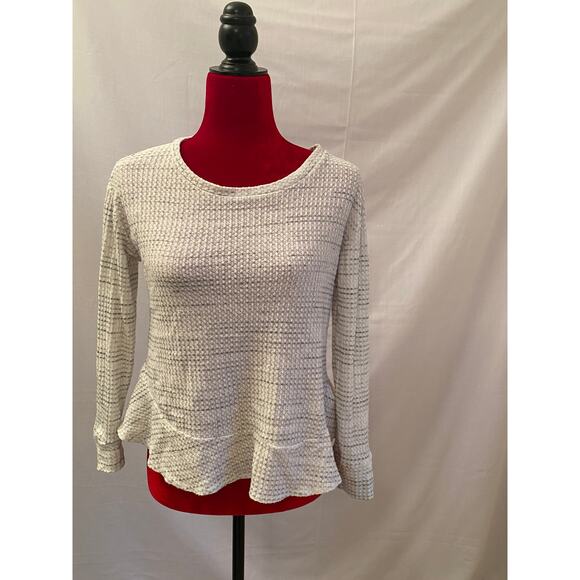 Offwhite and Gray knit sweater top Women's Small - Green Envelope Los Angeles - Picture 1 of 4